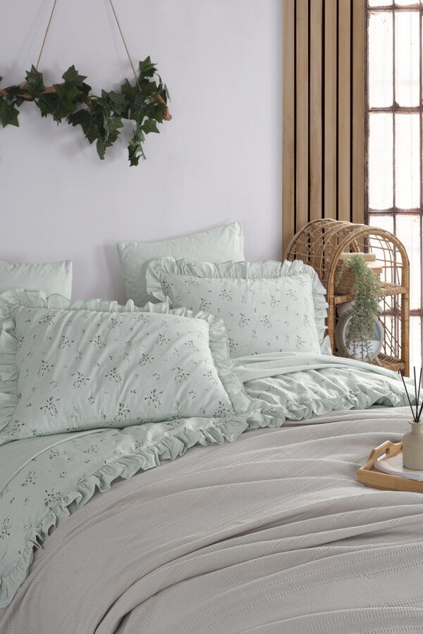 Le Amore Double Duvet Cover Set With Pique - Image 5