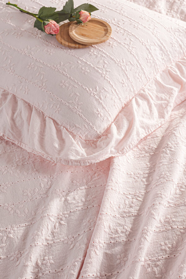Recital Double Embroidered Duvet Cover Set - Image 6